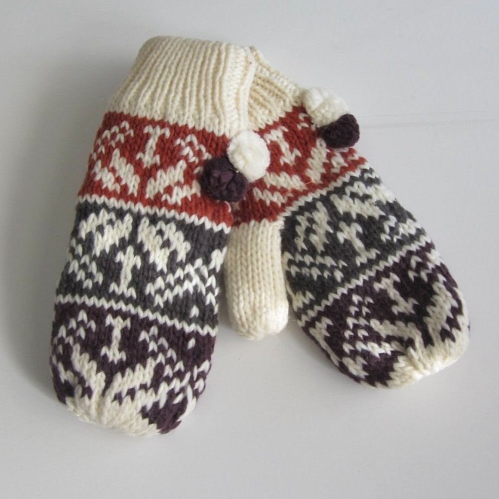 Melrose and Market mittens knitted fleece lined